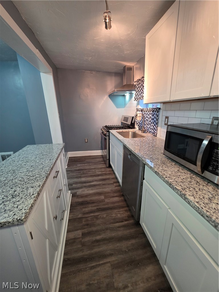 4456 47th Street, Old Brooklyn, OH - Photo 6