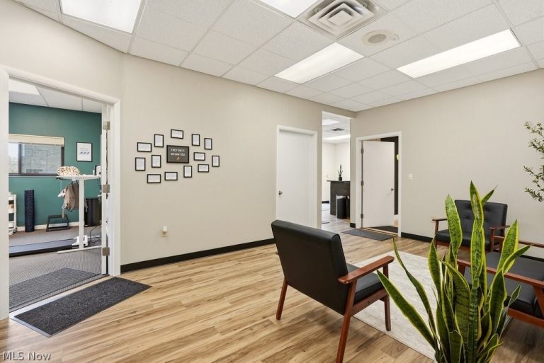 87 Springside Drive #B, Akron, OH - Photo 8