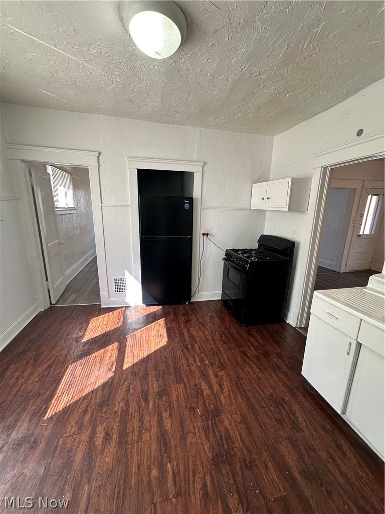 837 Wayside Road #2, Cleveland, OH - Photo 3