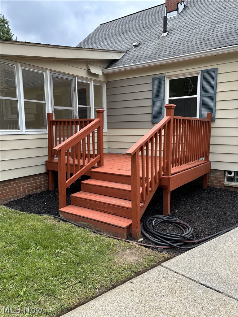 140 Cowles Avenue, Bedford, OH - Photo 8