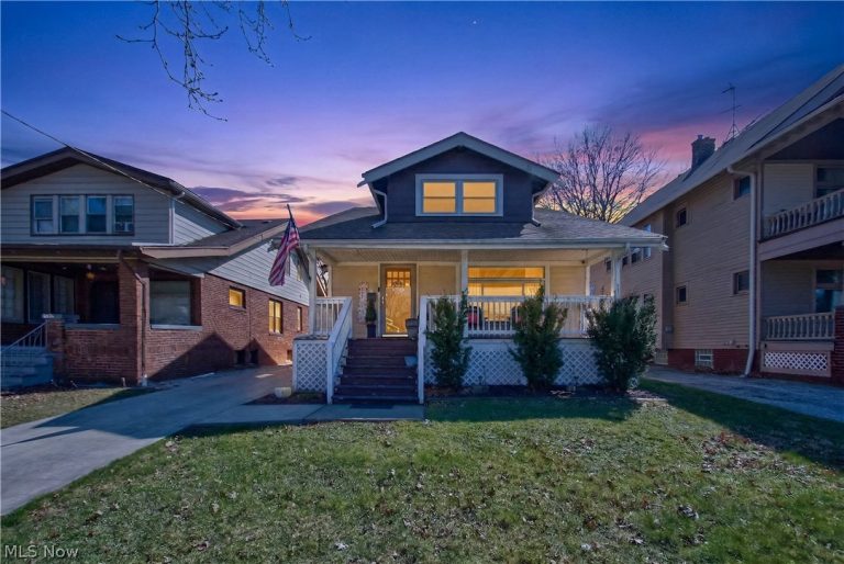 10903 Parkhurst Drive, Cleveland, OH - Photo 3