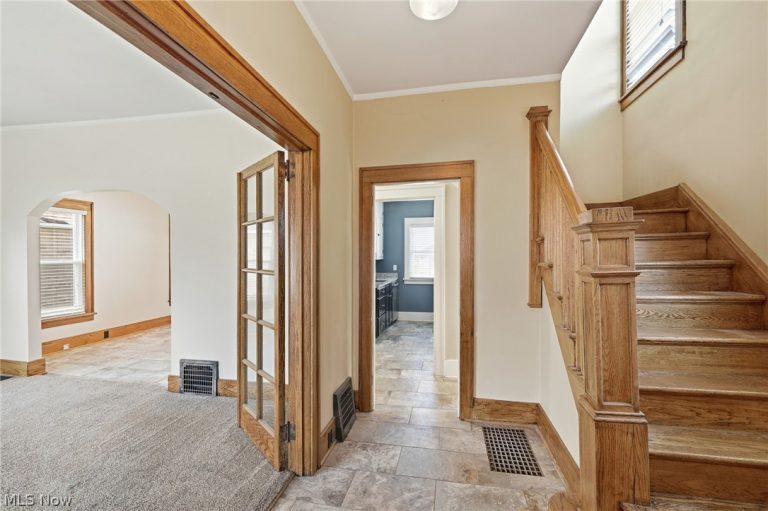 413 Hower Street, North Canton, OH - Photo 8