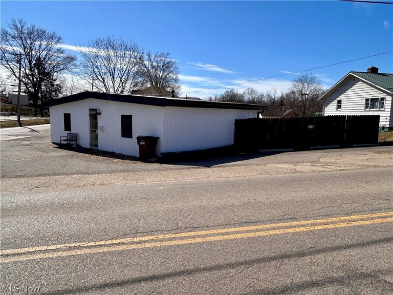 710 Lancaster Street, Marietta, OH - Photo 4