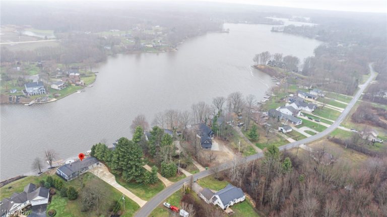 1501 Morning Star Drive, Roaming Shores, OH - Photo 5
