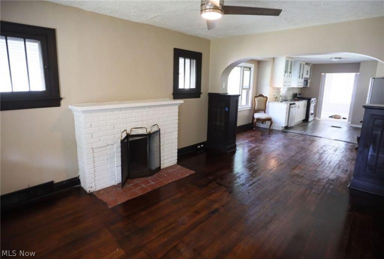 138 Clifton Drive, Boardman, OH - Photo 6