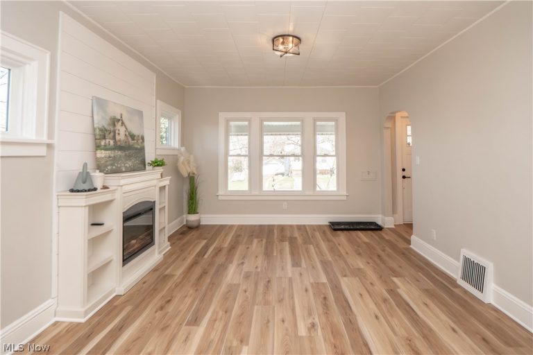 16 Catawba Avenue, Akron, OH - Photo 4