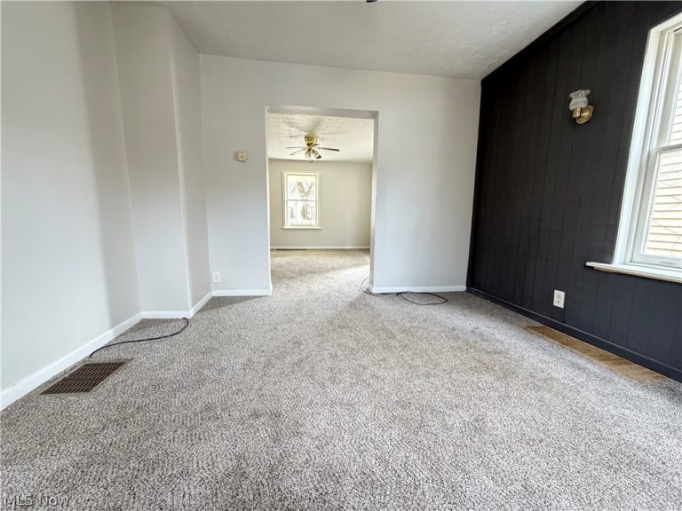 633 Spangler Drive, Zanesville, OH - Photo 5