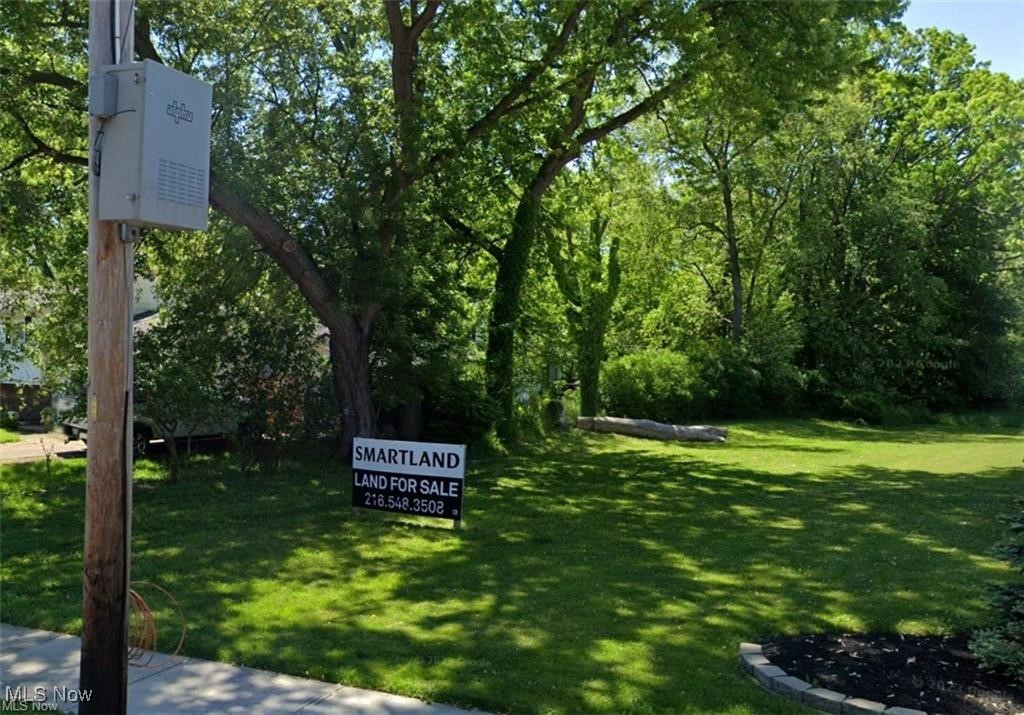 38256 Lake Shore Boulevard, Willoughby, OH