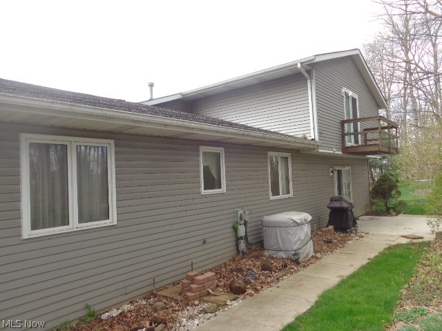 15852 Inglewood Court, Strongsville, OH - Photo 4