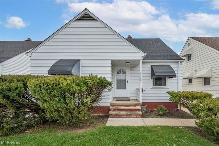 21601 Gardenview Drive, Maple Heights, OH, 44137