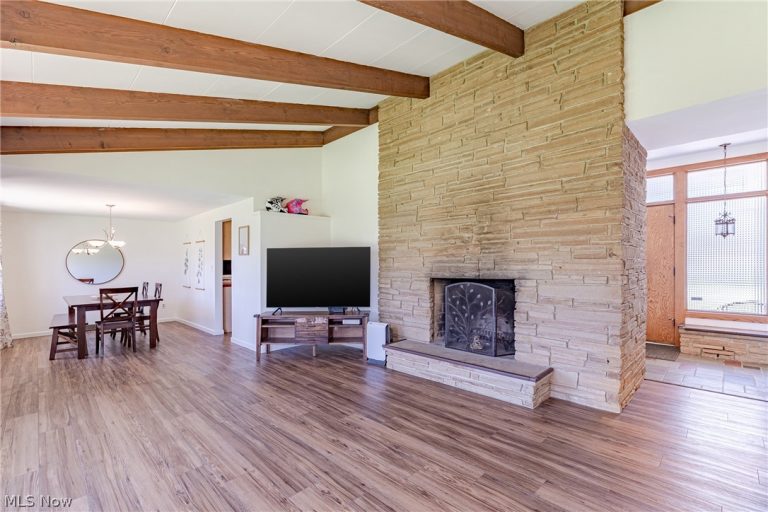 7483 Carole Drive, Mentor, OH - Photo 4