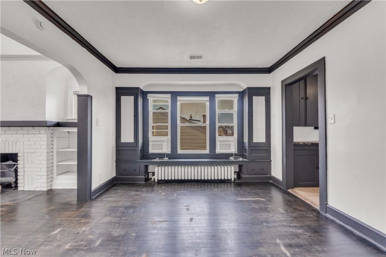 2225 Oak Park Avenue #2227/UP, Cleveland, OH - Photo 8