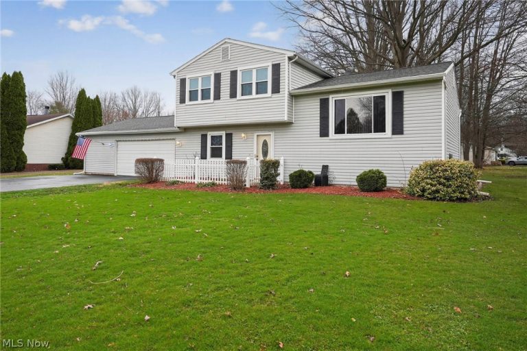 21 Leffingwell Drive, Orwell, OH - Photo 3