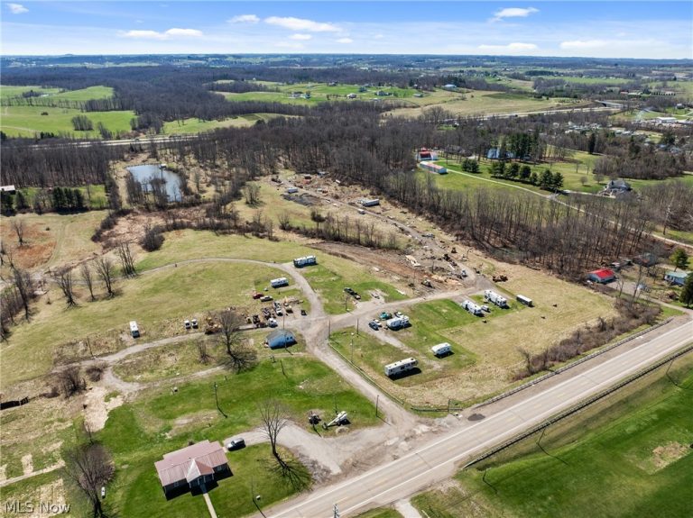 National Road, Belmont, OH, 43718