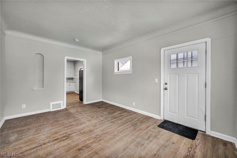 6610 Clark Avenue, Cleveland, OH - Photo 6