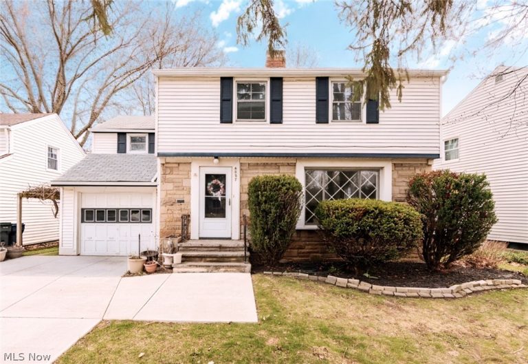4037 Monticello Boulevard, Cleveland Heights, OH, 44121