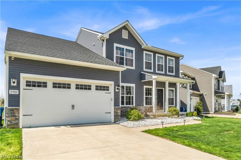 3981 Rossi Way, Lorain, OH - Photo 3