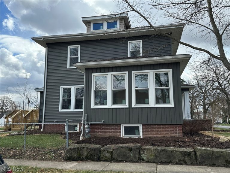 403 Park Street, Willard, OH - Photo 4