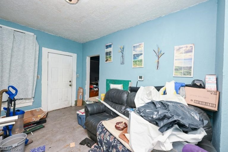 240 1st Street, Barberton, OH - Photo 5