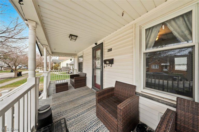 431 Myrtle Street, Ravenna, OH - Photo 4