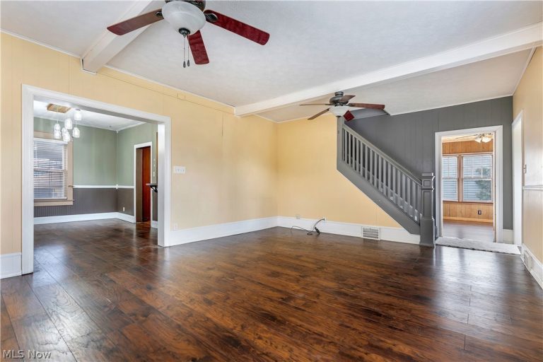 155 Michigan Avenue, Sebring, OH - Photo 4