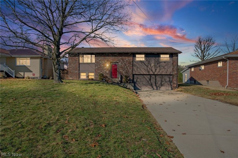 216 Beechwood Boulevard, Wintersville, OH, 43953
