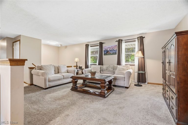6195 Breezehill Road, East Sparta, OH - Photo 8