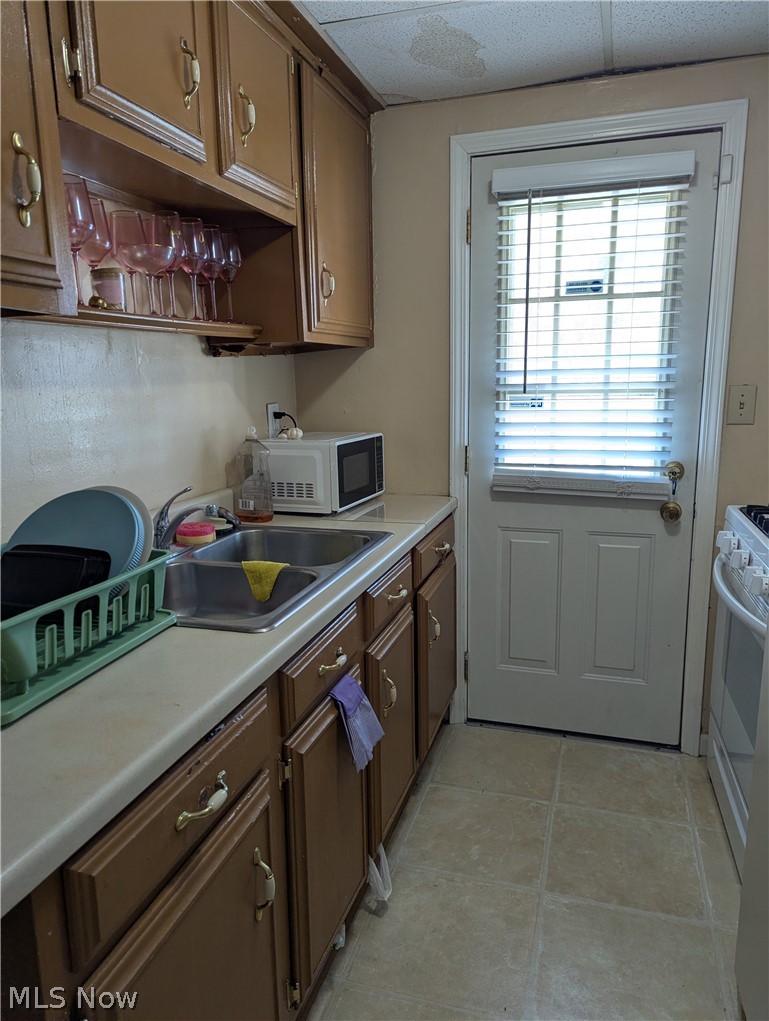 1490 – 1492 250th Street, Euclid, OH - Photo 2