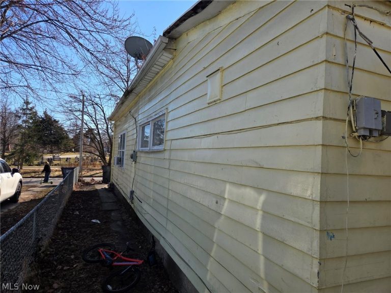 1335 Peck Street, Toledo, OH - Photo 4