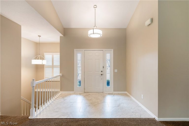 4456 Red Panda Circle, Massillon, OH - Photo 4