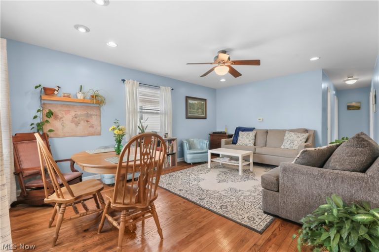 565 Lansing Road, Akron, OH - Photo 8