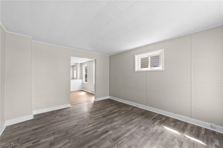 3515 50th Street, Cleveland, OH - Photo 5