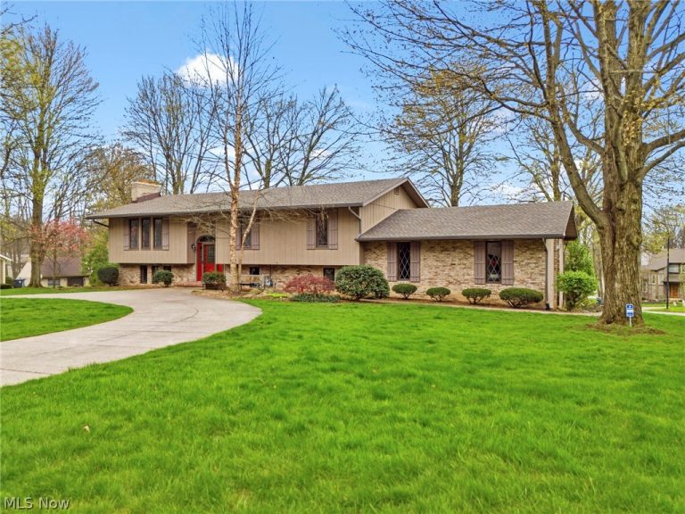 2400 Lancaster Road, Akron, OH - Photo 2