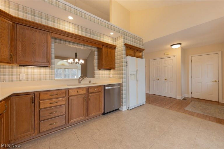 4902 Foote Road #14, Medina, OH - Photo 5