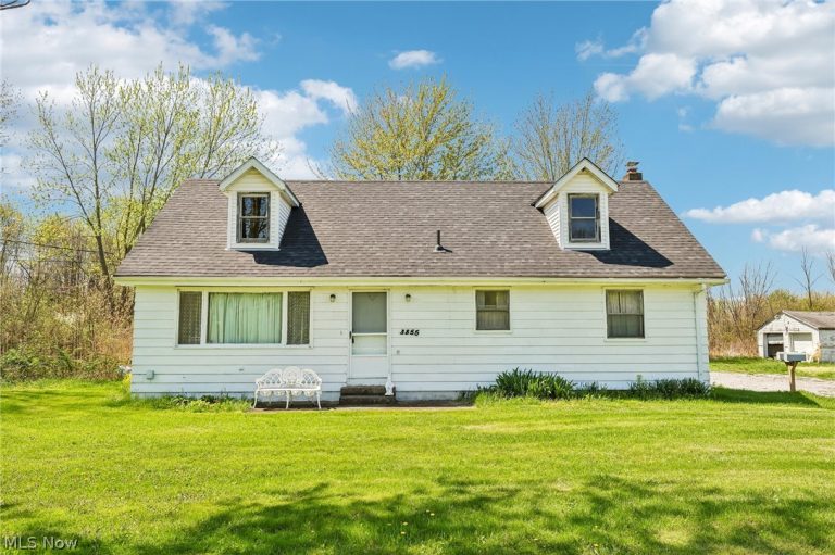 3855,3871 Broadway, Geneva, OH, 44041