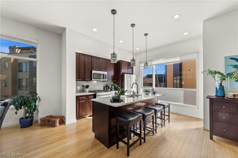 1881 119th Street, Cleveland, OH - Photo 4