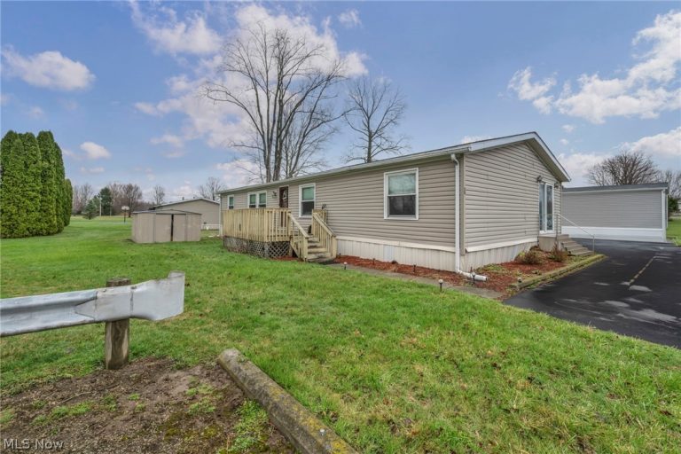 863 Peru Olena Road #23, Norwalk, OH - Photo 3