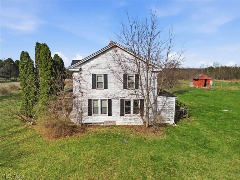 4677 Rock Spring Road, Ravenna, OH - Photo 3