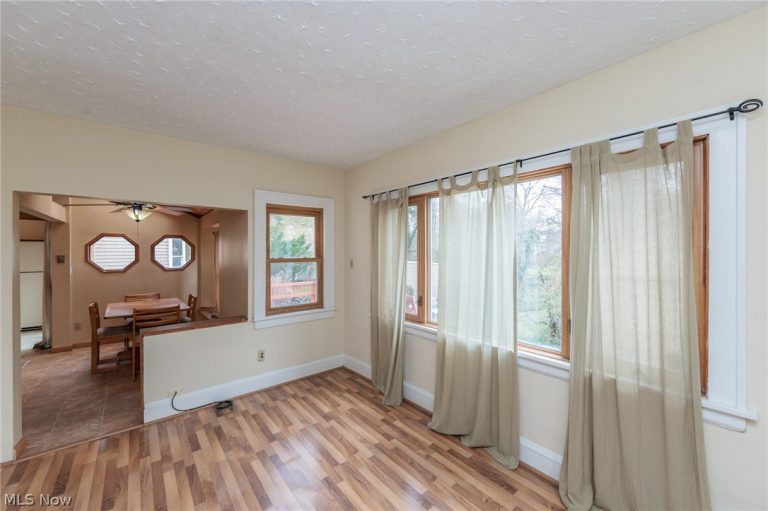 1550 Rydalmount Road, Cleveland Heights, OH - Photo 6