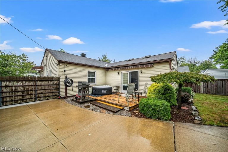 5027 Glenn Lodge Road, Mentor, OH - Photo 5