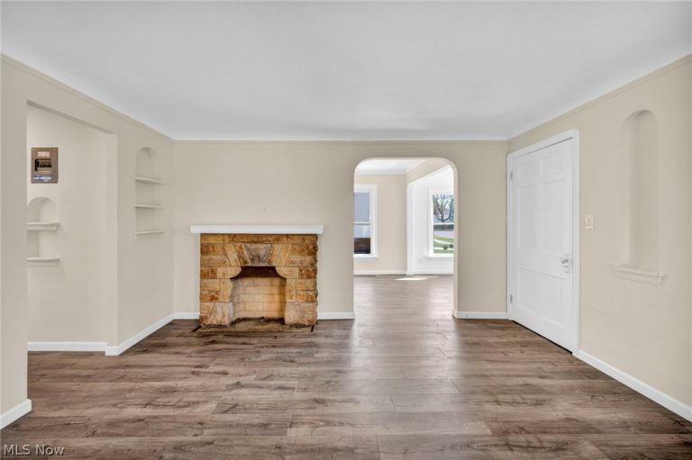 10318 Thrush Avenue, Cleveland, OH - Photo 6