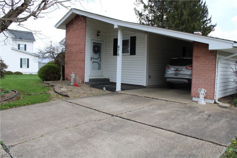 670 Lewisville Road, Woodsfield, OH - Photo 2