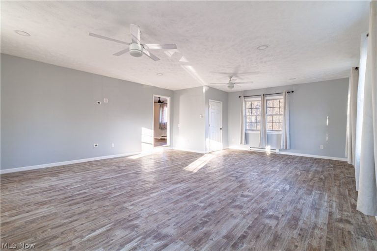5814 Laura Avenue, Homeworth, OH - Photo 4