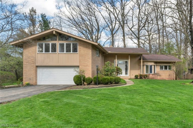 3565 Eldorado Drive, Rocky River, OH - Photo 2