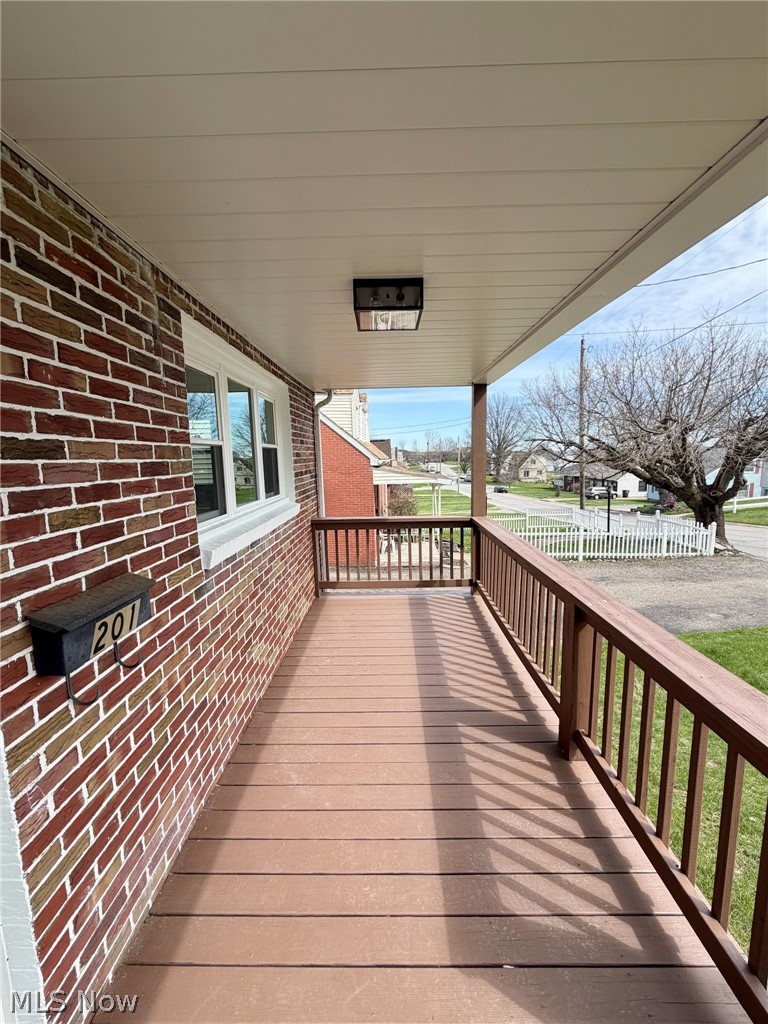 201 Wilshire Boulevard, Steubenville, OH - Photo 8