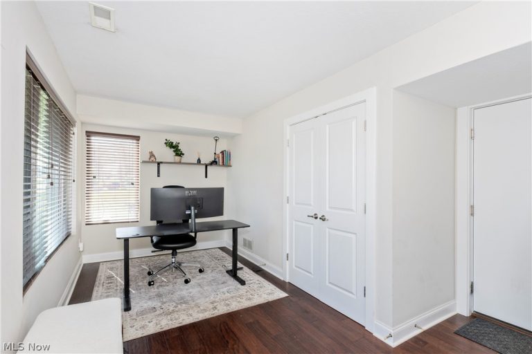 1419 Slate Court, Cleveland, OH - Photo 5