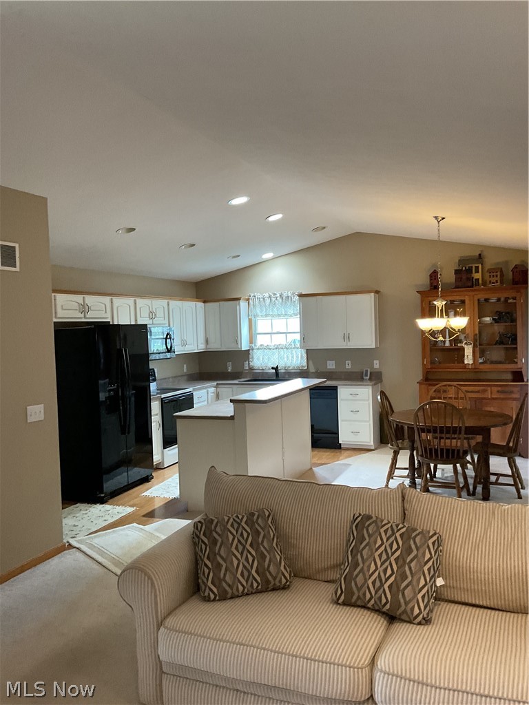 136 Forest View Court, Creston, OH - Photo 4