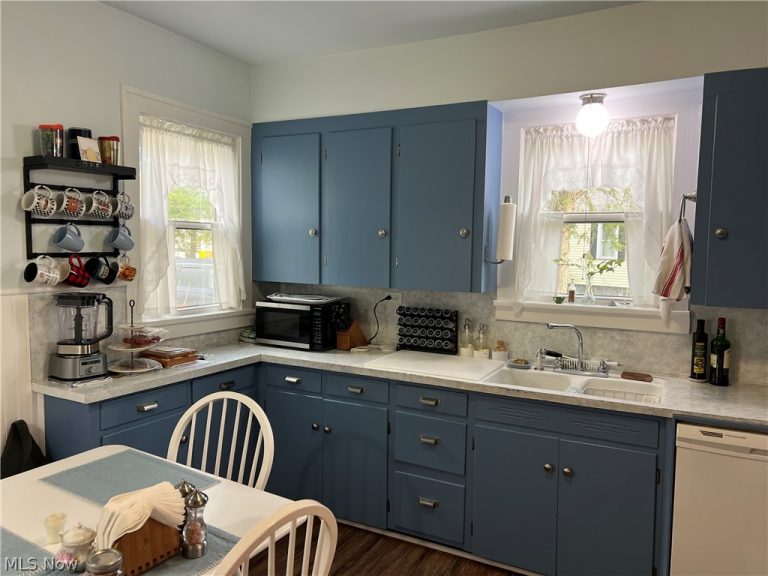 366 Old Main Road, Conneaut, OH - Photo 6