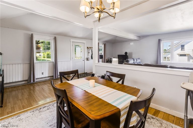 203 Hager Street, Hubbard, OH - Photo 8