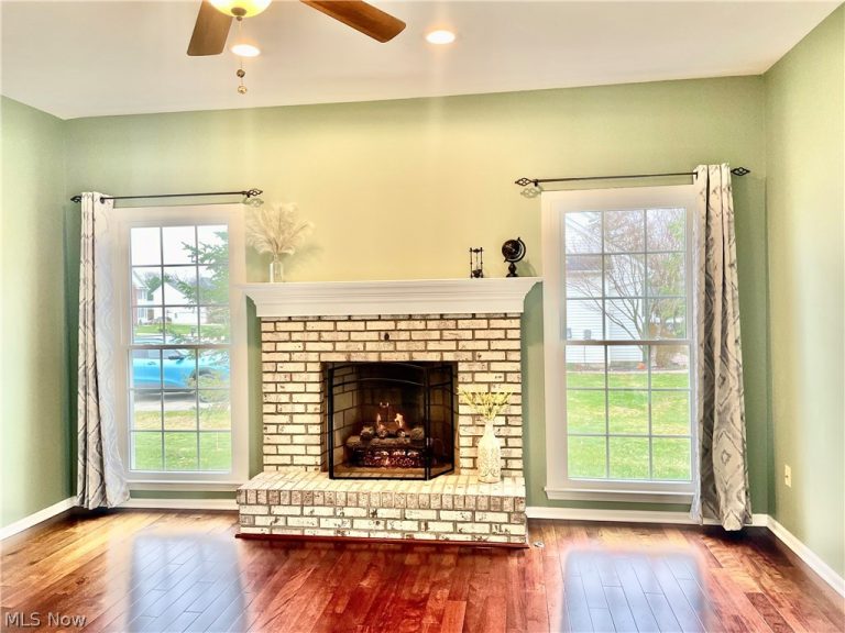 8820 Chaucer Boulevard, Broadview Heights, OH - Photo 6